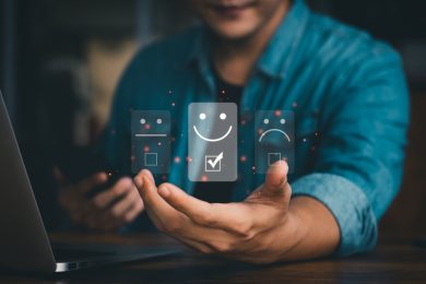 User,Give,Rating,To,Service,Experience,On,Online,Application,,Customer User,Give,Rating,To,Service,Experience,On,Online,Application,,Customer